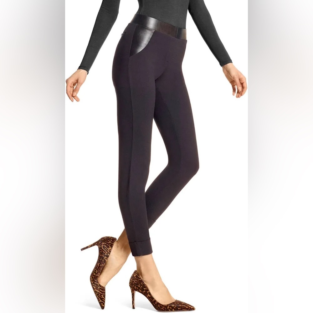 HUE Leatherette Trim Ponte Cropped Cuffed Leggings